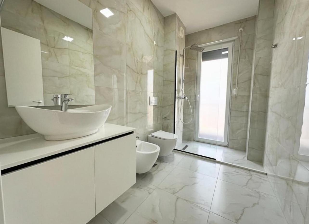 New Bazaar, Grand Apartment Тирана Екстериор снимка